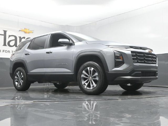 New 2027 Chevrolet Equinox LT FWD image 2