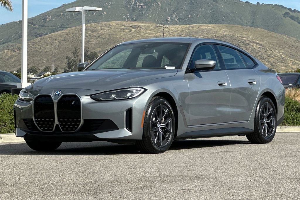 Used 2023 BMW i4 eDrive35 RWD image 7