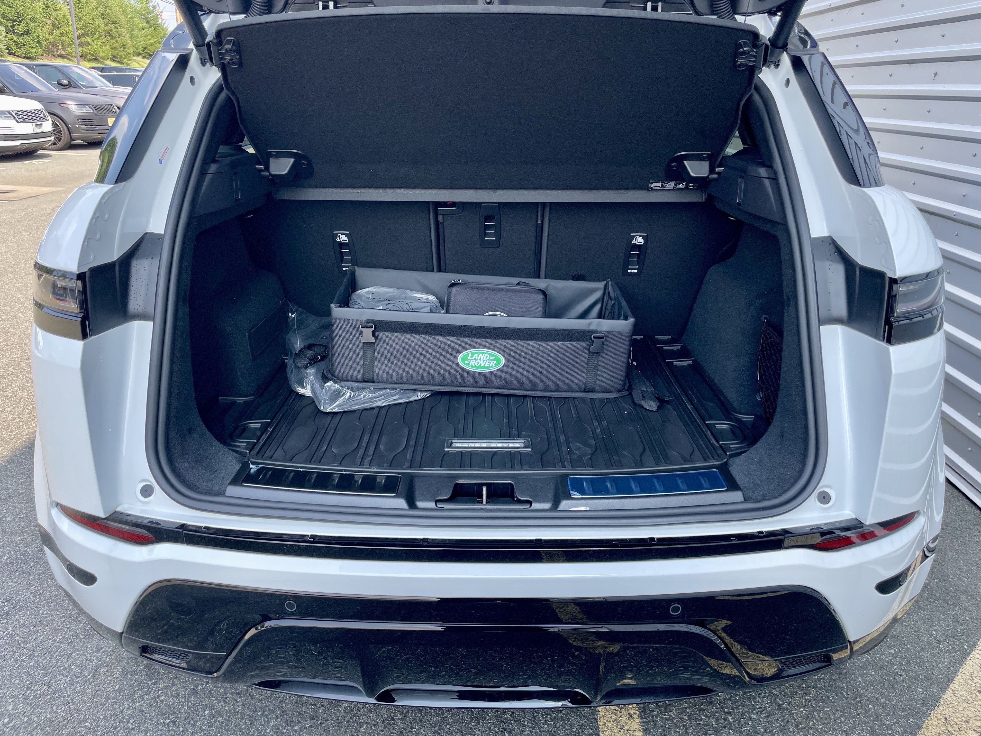 New 2026 Land Rover Range Rover Evoque Hoxton AWD/4WD image 38