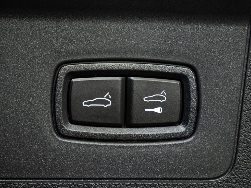 New 2026 Porsche Panamera 4 image 32