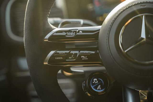 New 2026 Mercedes-Benz GLE 63 AMG S image 31