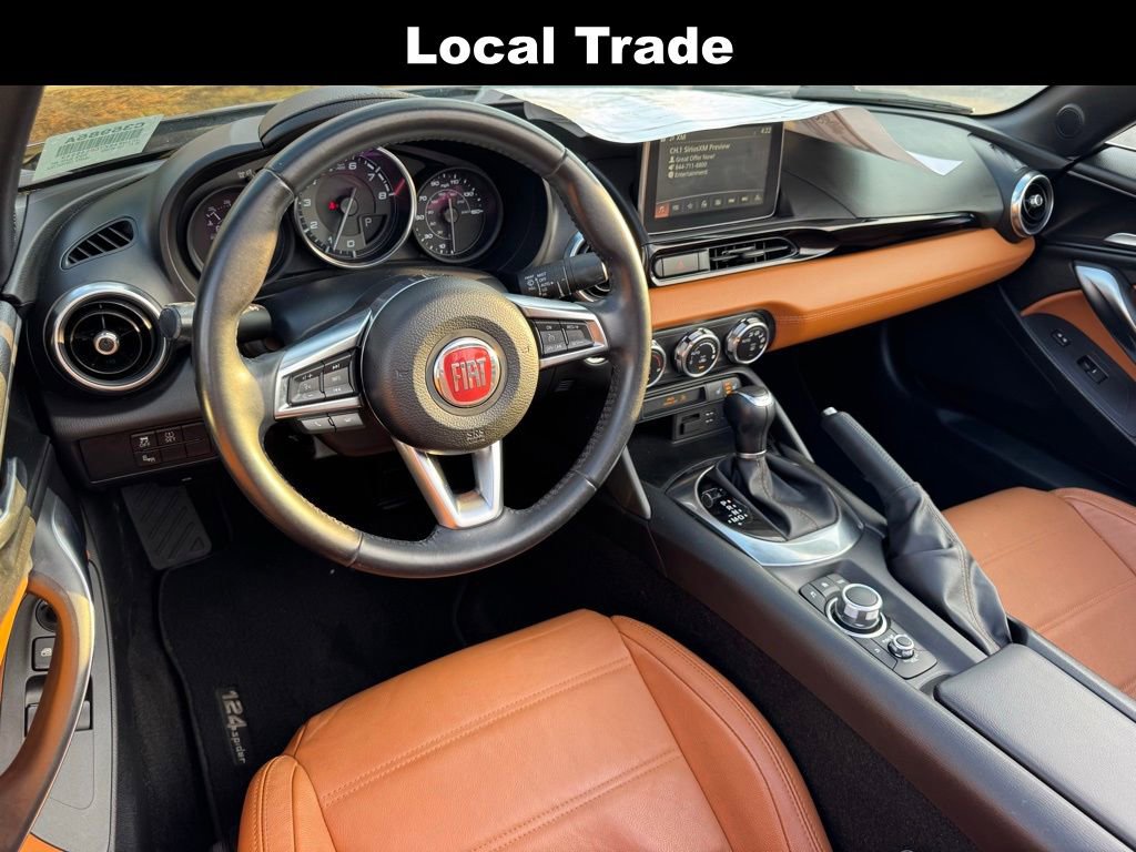 Used 2020 FIAT 124 Spider Lusso w/ Convenience Group image 3