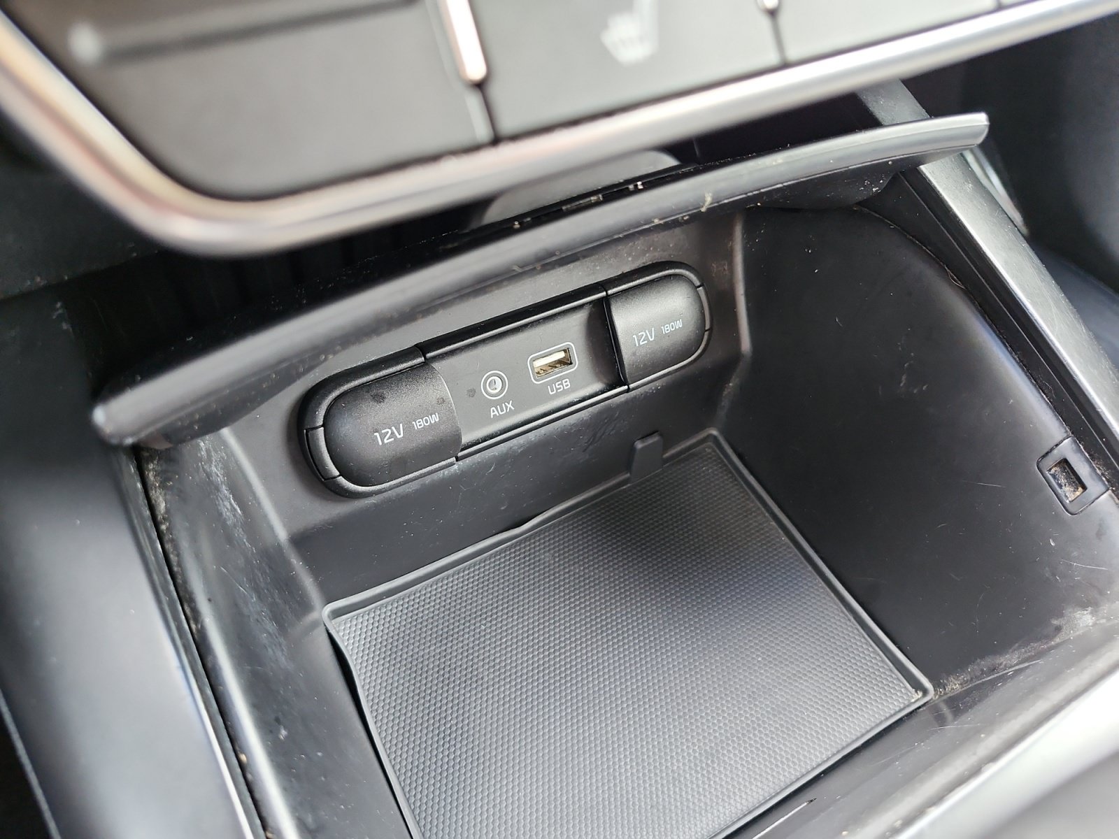 Used 2019 Kia Sorento S AWD/4WD image 21