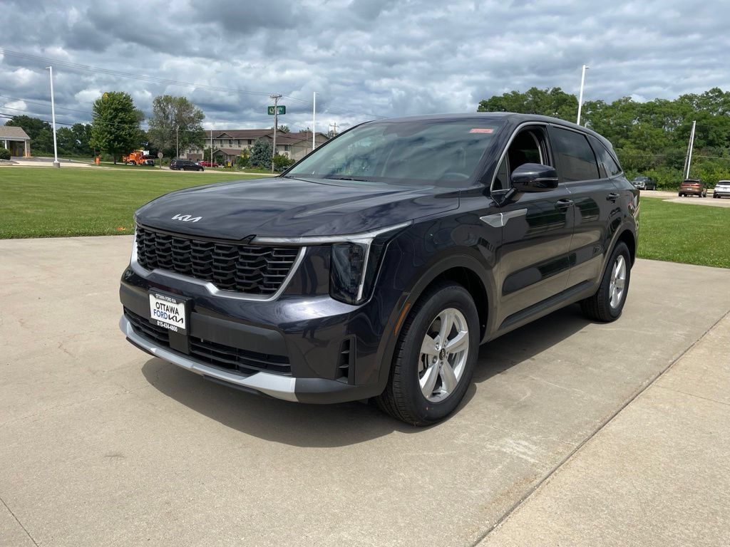 New 2026 Kia Sorento LX FWD image 2