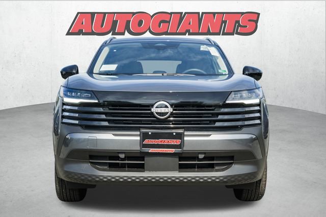 New 2026 Nissan Kicks SV image 2