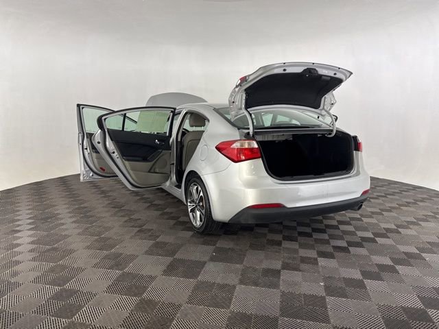 Used 2016 Kia Forte EX w/ EX Premium Package image 17