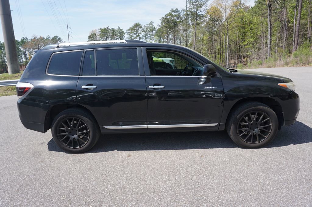 Used 2013 Toyota Highlander Limited image 24