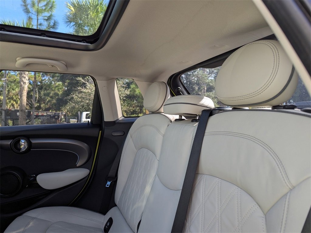 Used 2023 MINI Cooper S w/ Signature Upholstery Package image 21