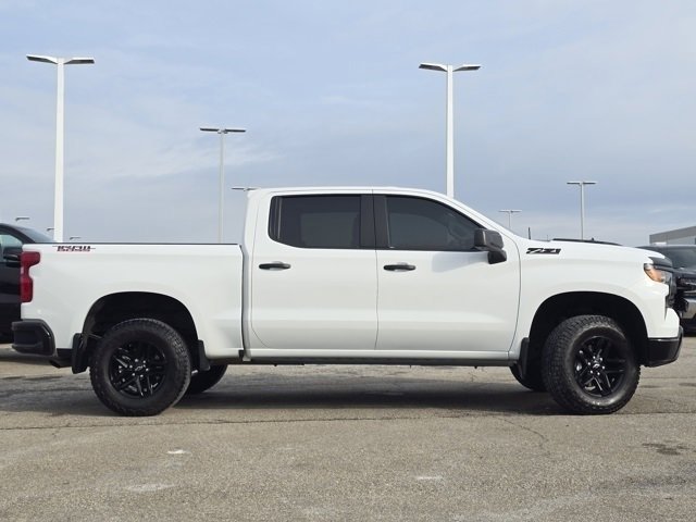 Used 2025 Chevrolet Silverado 1500 Custom Trail Boss w/ LPO, Dark Essentials Package image 29