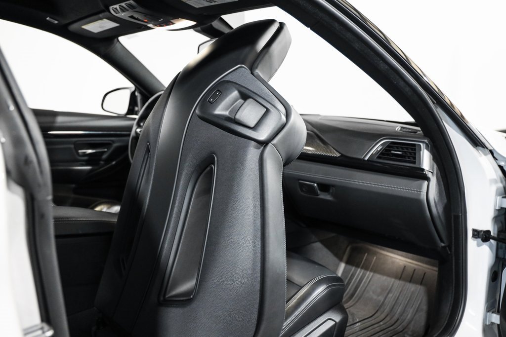 Used 2019 BMW M4 Coupe w/ Competition Package image 34