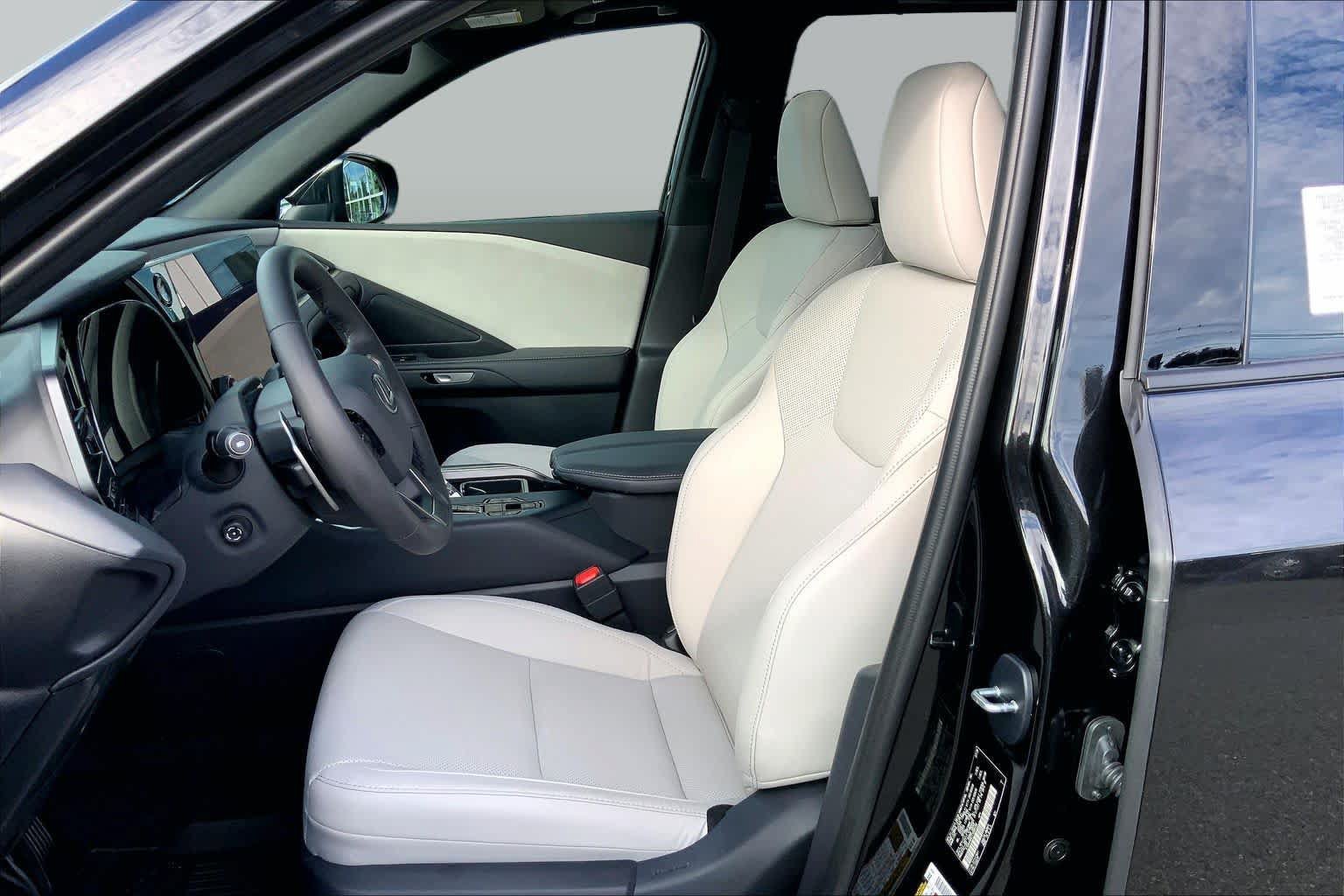 New 2026 Lexus TX 350 AWD image 9