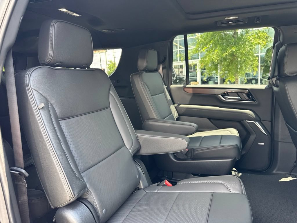 New 2026 GMC Yukon XL Denali w/ Advanced Technology Package AWD/4WD image 26