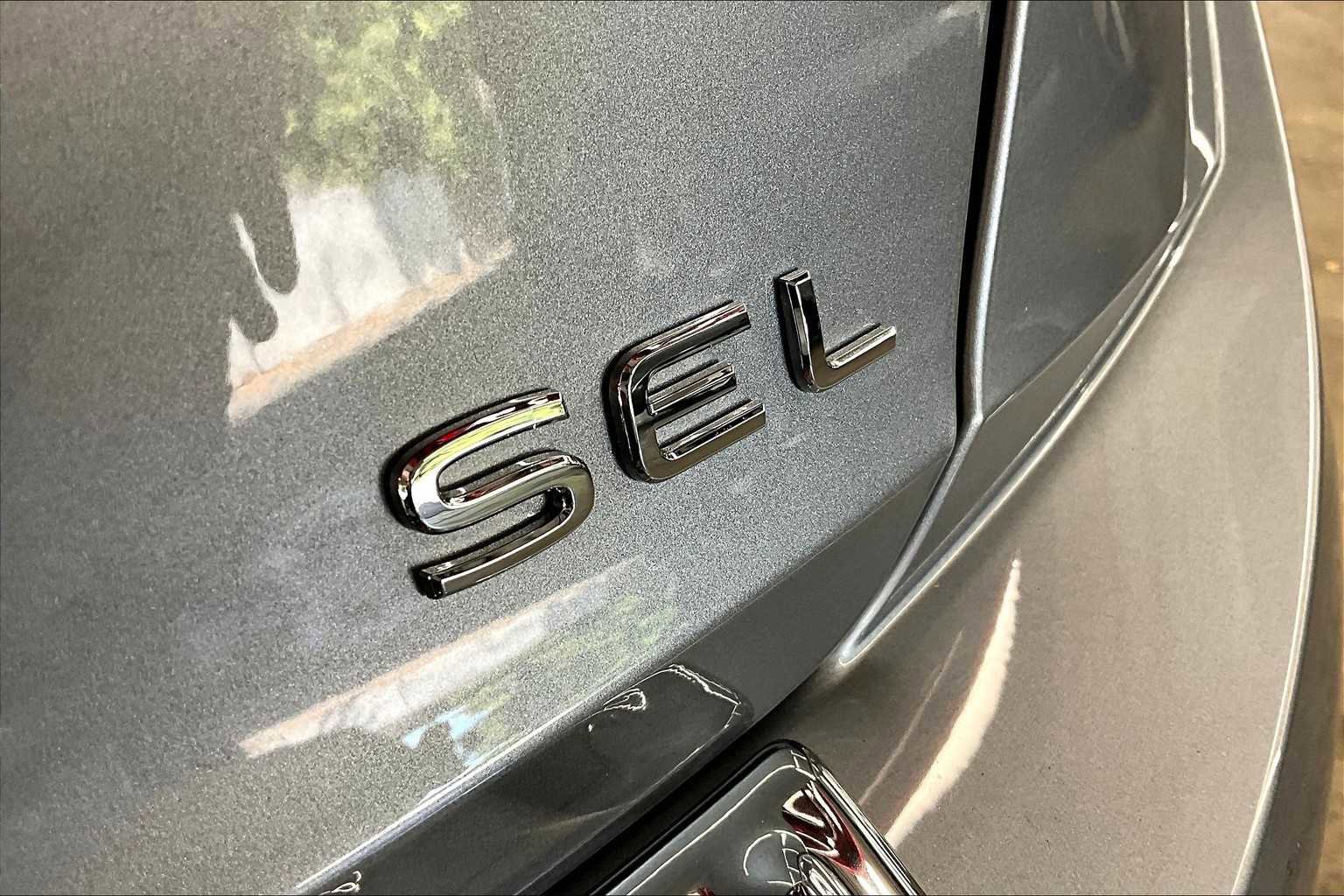 New 2025 Volkswagen Jetta SEL image 23