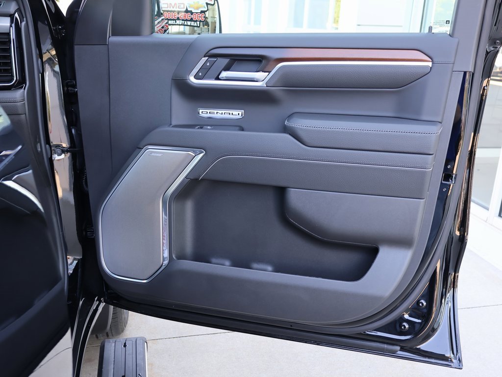 New 2026 GMC Sierra 1500 Denali w/ Denali Reserve Package image 45