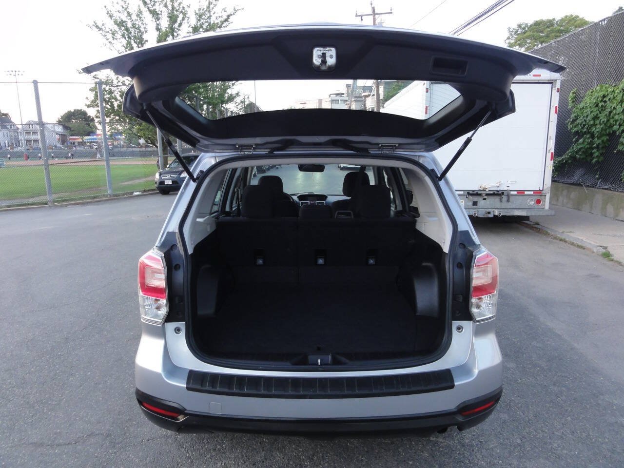 Used 2017 Subaru Forester 2.5i w/ Alloy Wheel Package AWD/4WD image 26