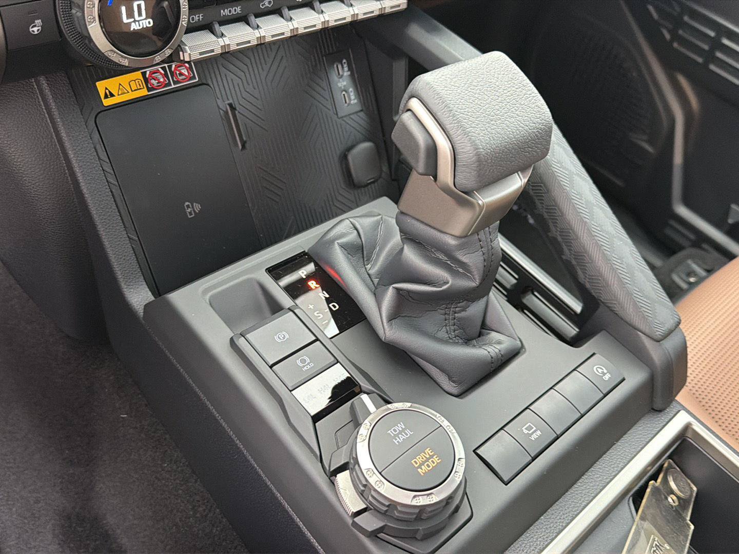 New 2026 Toyota 4Runner Limited AWD/4WD image 28