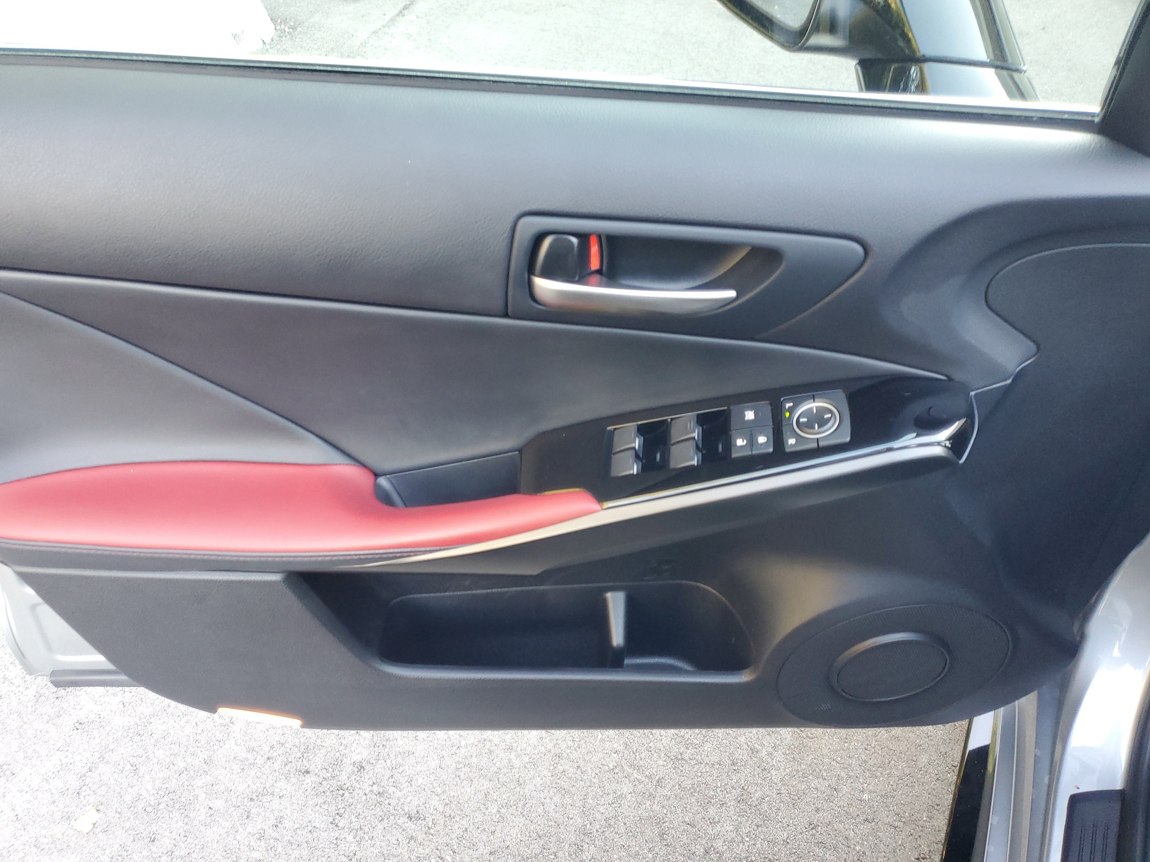 Used 2025 Lexus IS 350 F Sport image 19