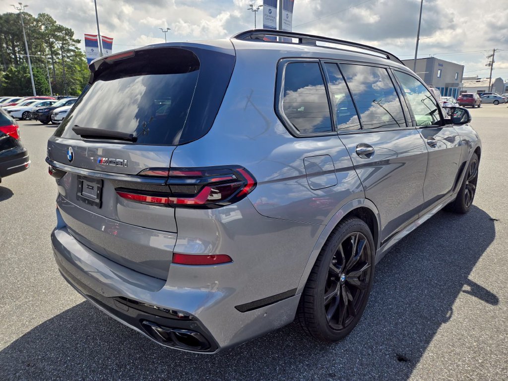 Used 2026 BMW X7 M60i AWD/4WD image 5