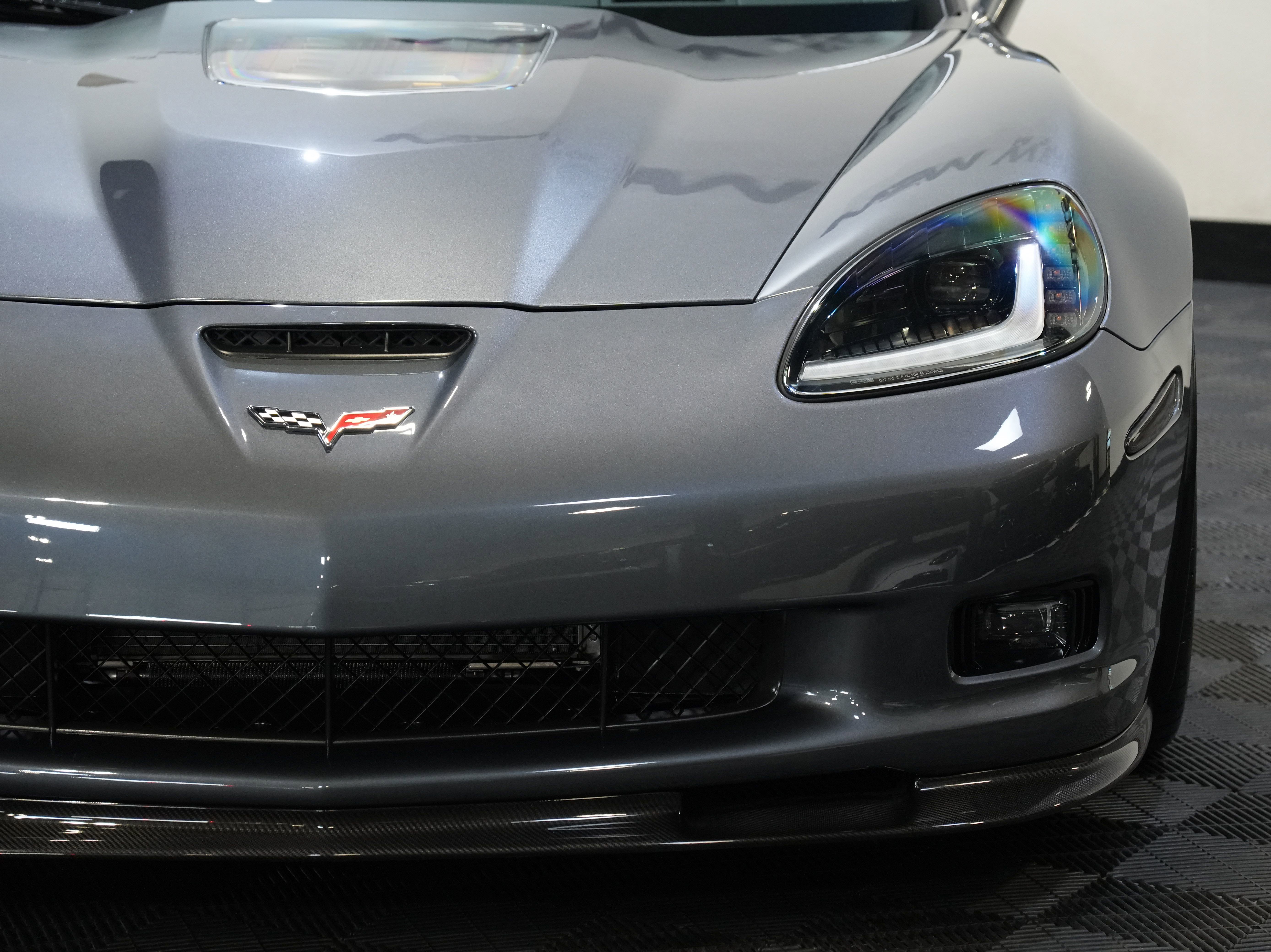 Used 2009 Chevrolet Corvette ZR1 w/ Preferred Equipment Group RWD image 10