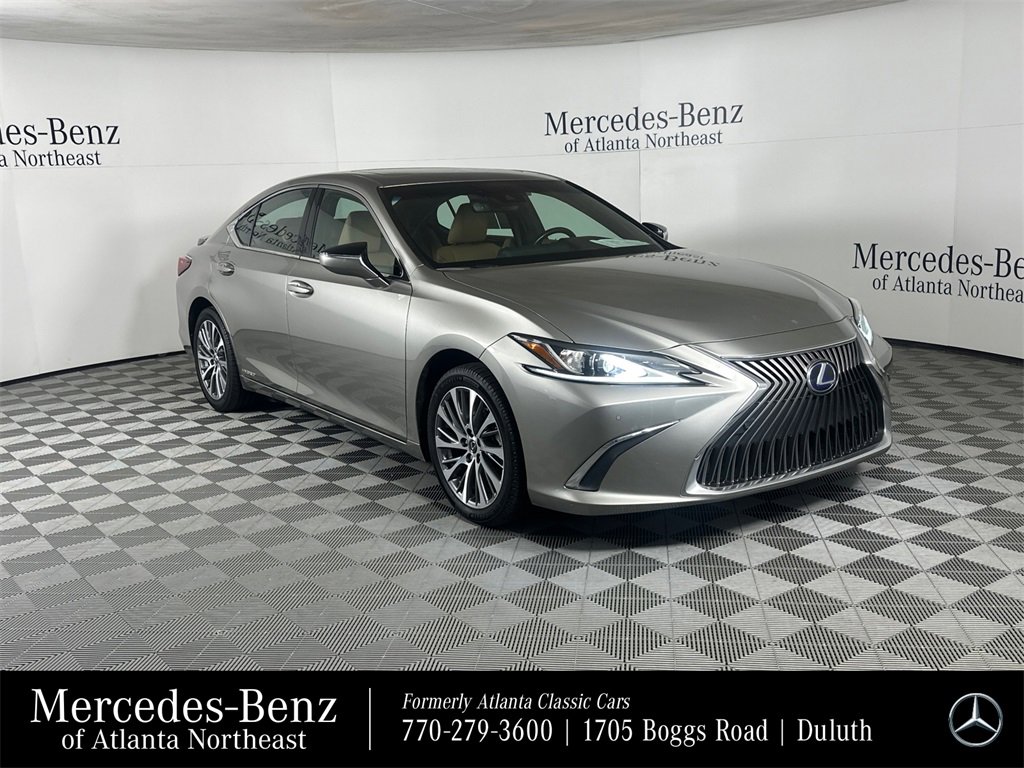 Used 2020 Lexus ES 300h w/ Premium Package