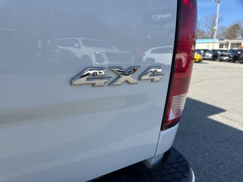 Used 2022 RAM 1500 Tradesman w/ Chrome Appearance Group image 27