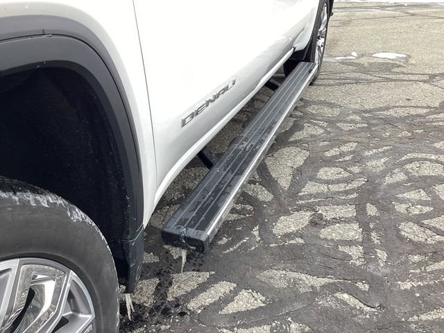 Used 2024 GMC Sierra 1500 Denali w/ Denali Reserve Package image 19
