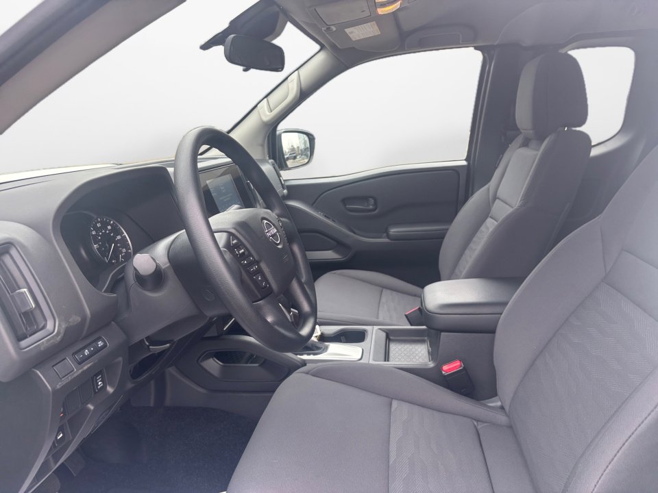 Used 2026 Nissan Frontier S w/ S Utility Package image 9
