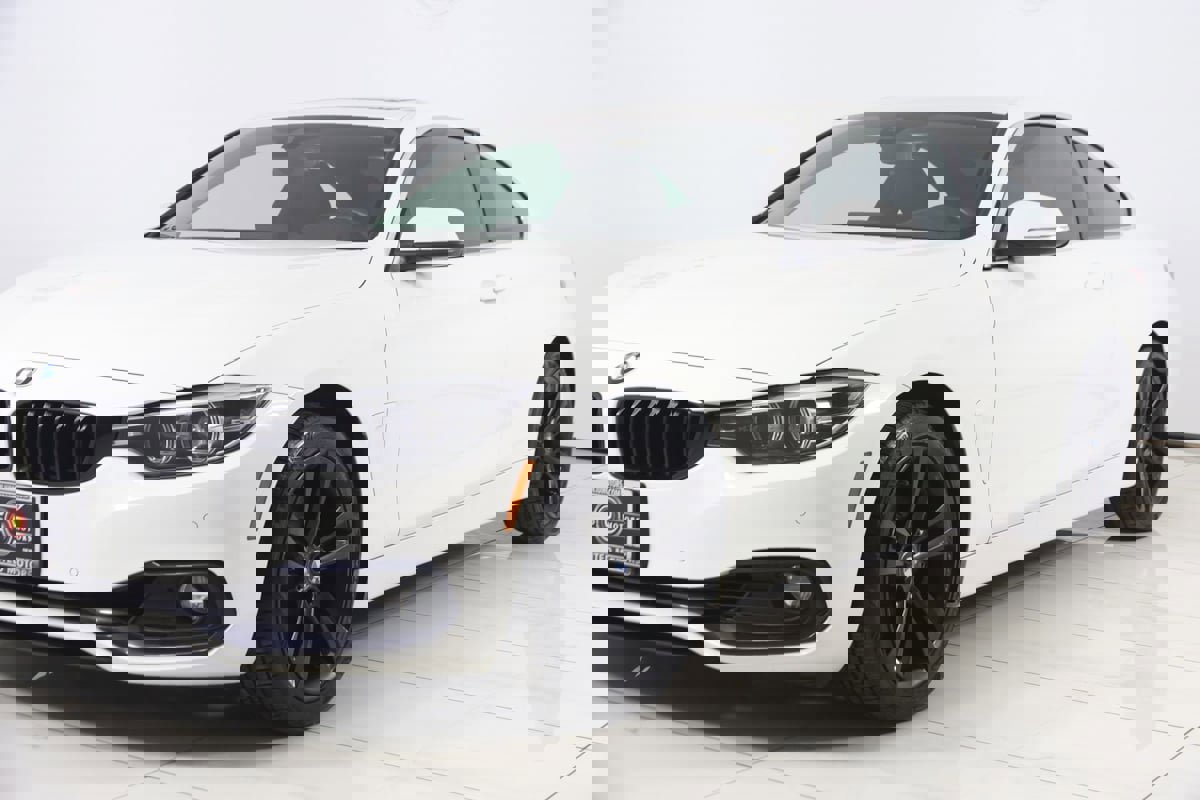 Used 2020 BMW 430i xDrive Coupe w/ Convenience Package image 59