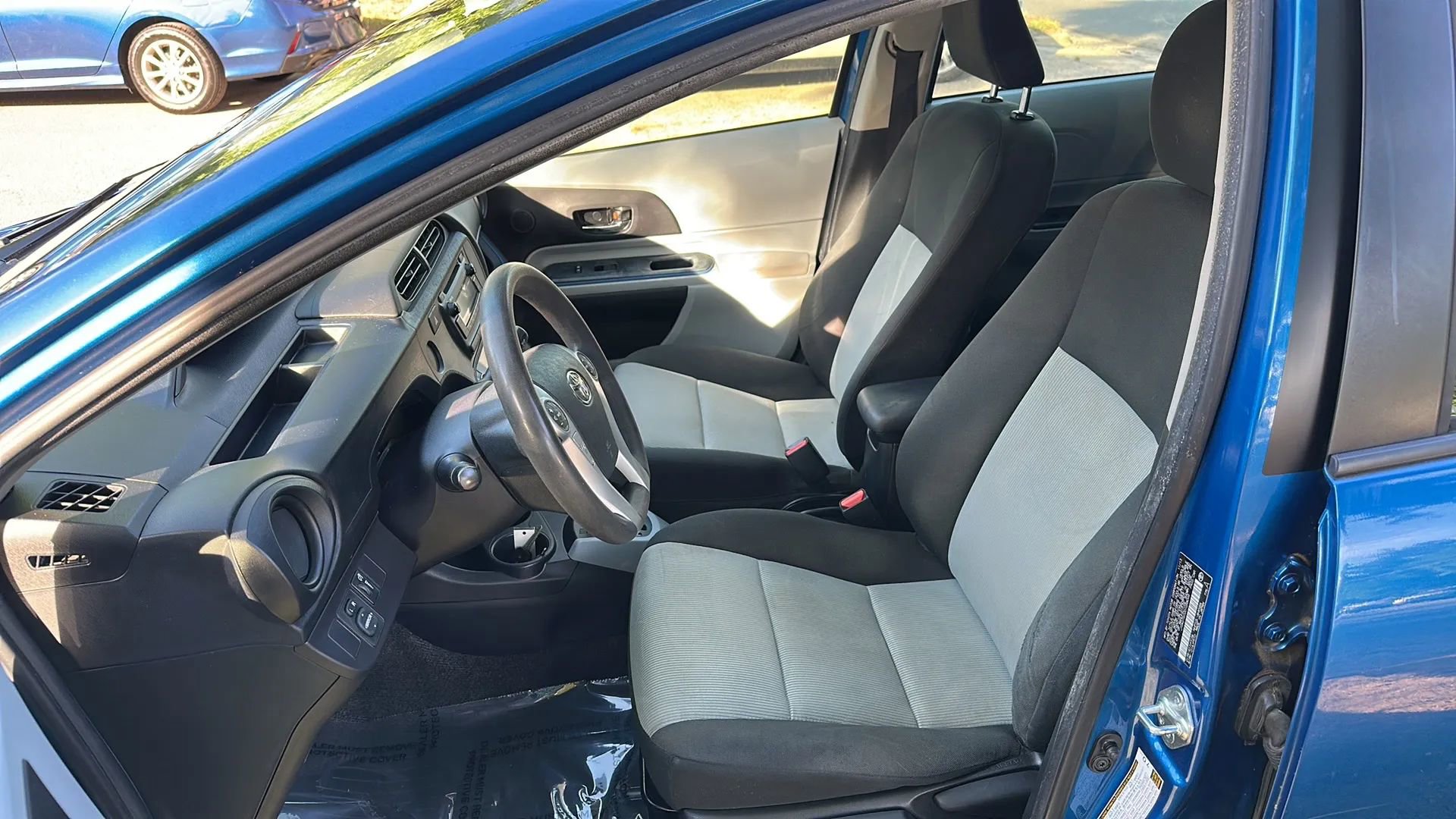 Used 2013 Toyota Prius C Two FWD image 13