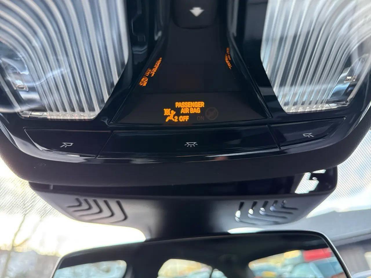 Used 2023 BMW 530e xDrive w/ Premium Package image 67