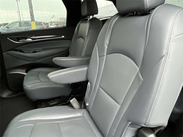 Used 2024 Buick Enclave Premium image 19