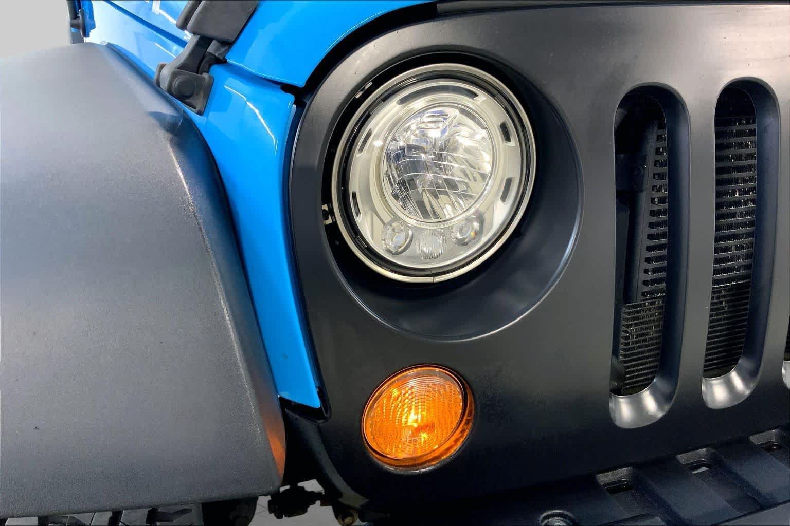 Used 2017 Jeep Wrangler Unlimited Sport AWD/4WD image 26