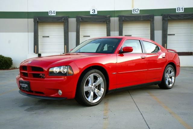 Used 2007 Dodge Charger R/T w/ Road/Track Performance Group