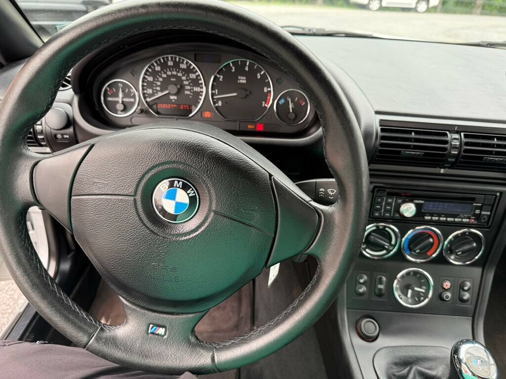 Used 2001 BMW Z3 3.0i RWD image 24