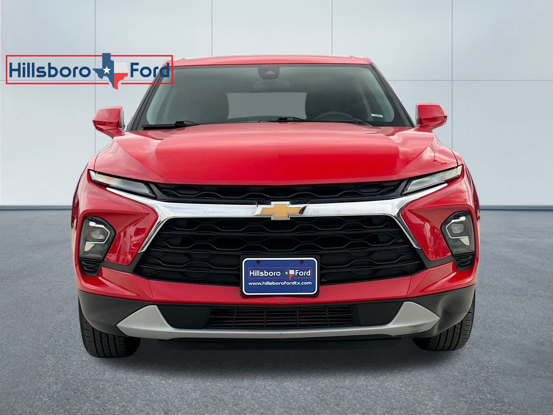 Used 2023 Chevrolet Blazer LT w/ Driver Confidence Package image 2
