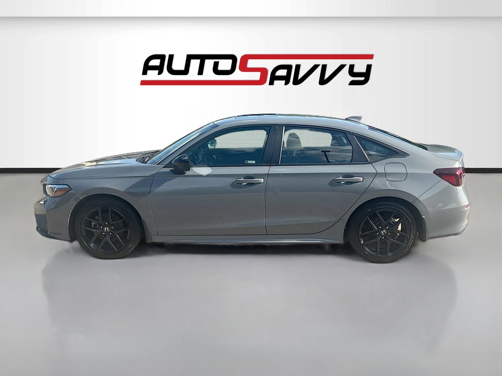 Used 2025 Honda Civic FWD Hybrid Sedan image 4