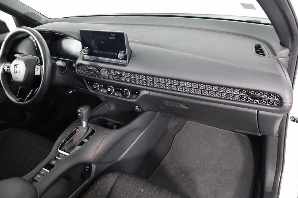 Used 2024 Honda HR-V Sport image 9