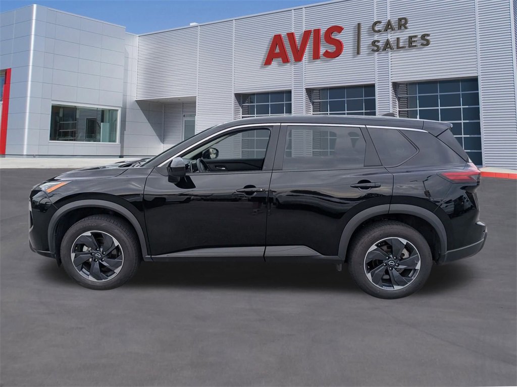Used 2024 Nissan Rogue SV image 10