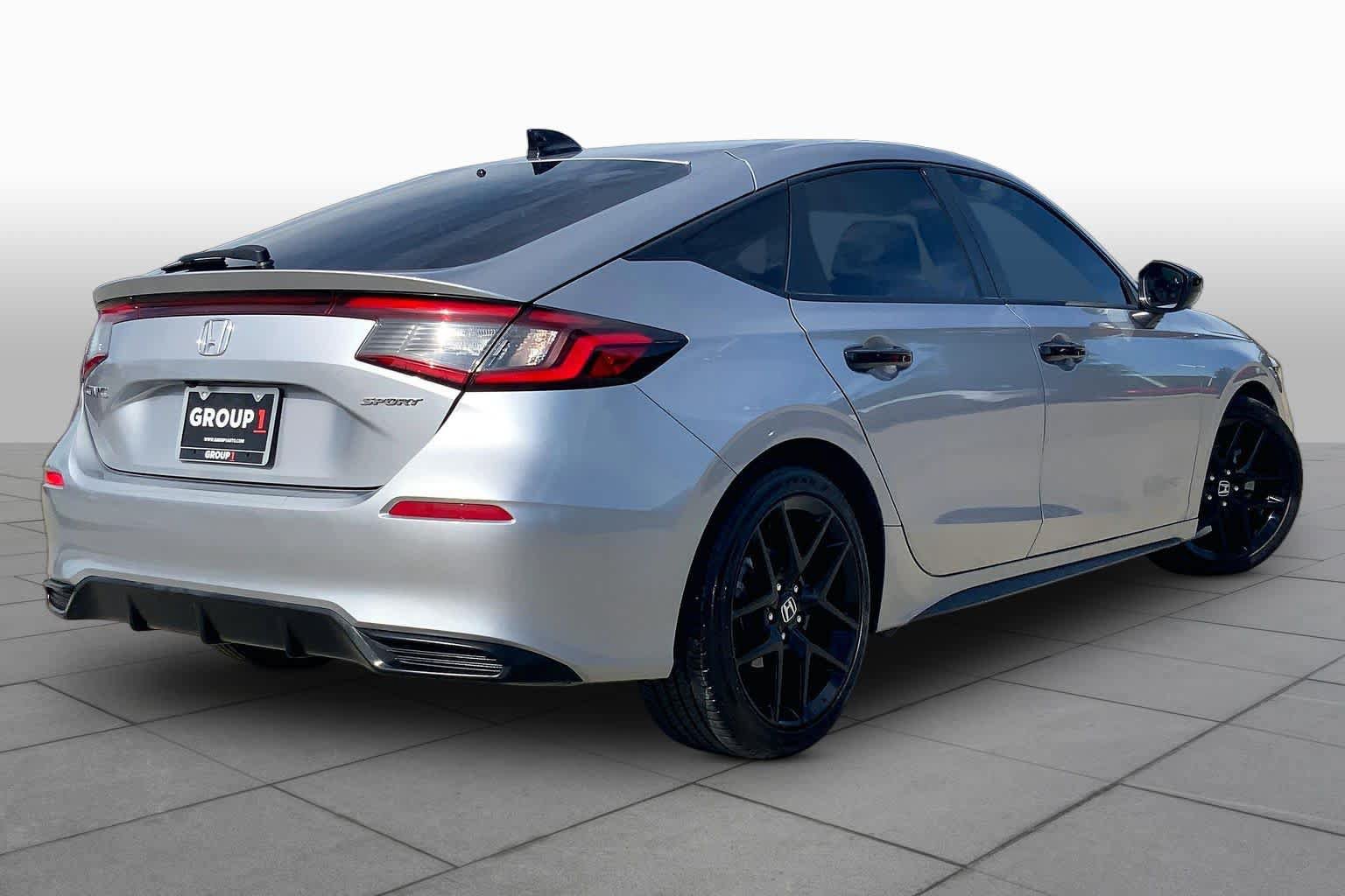 Used 2025 Honda Civic Sport image 13