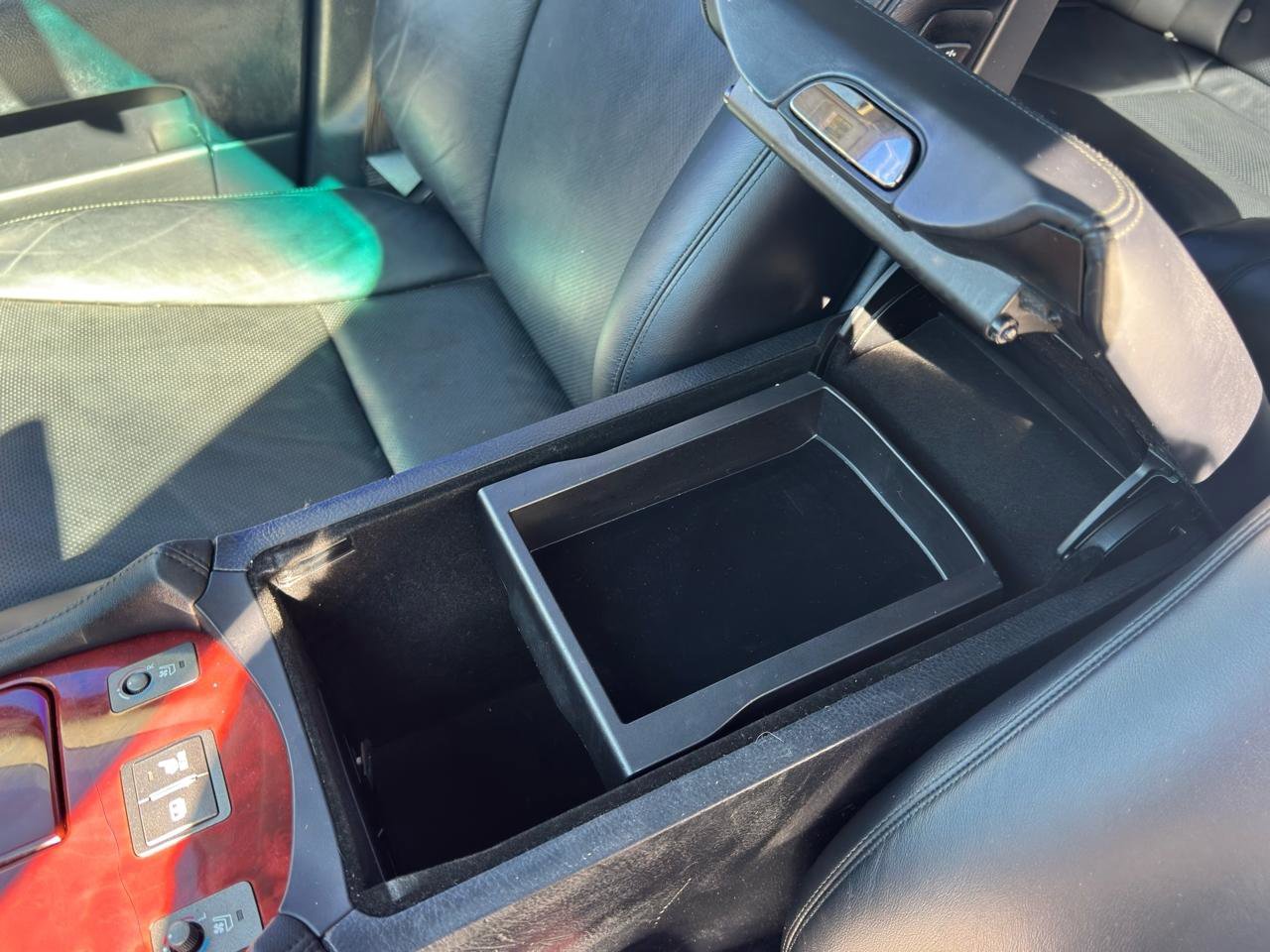 Used 2007 Lexus LS 460 RWD image 36