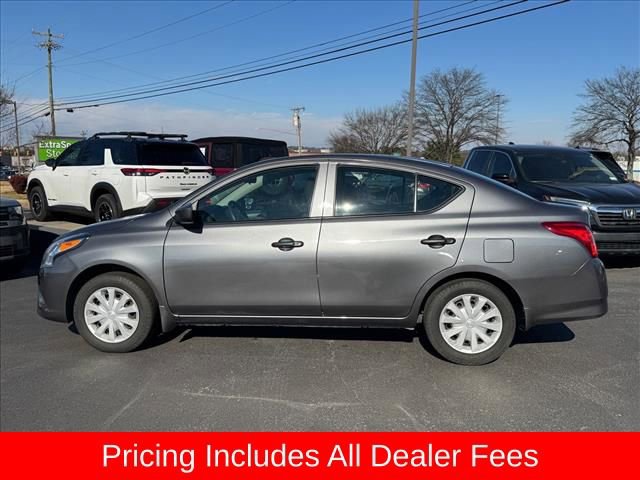 Used 2019 Nissan Versa S FWD image 6