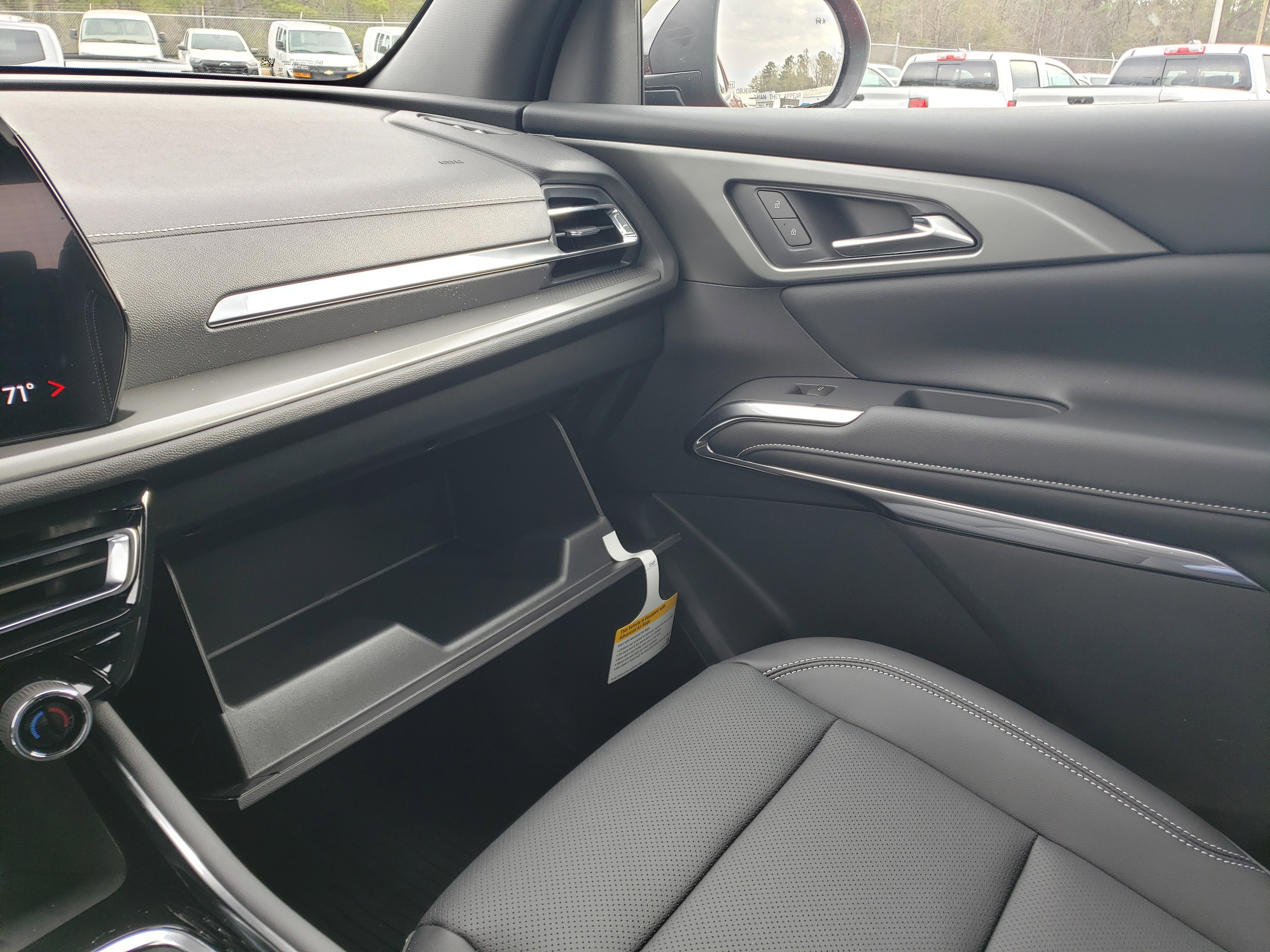 New 2026 Chevrolet Traverse LT w/ Midnight/Sport Edition image 25