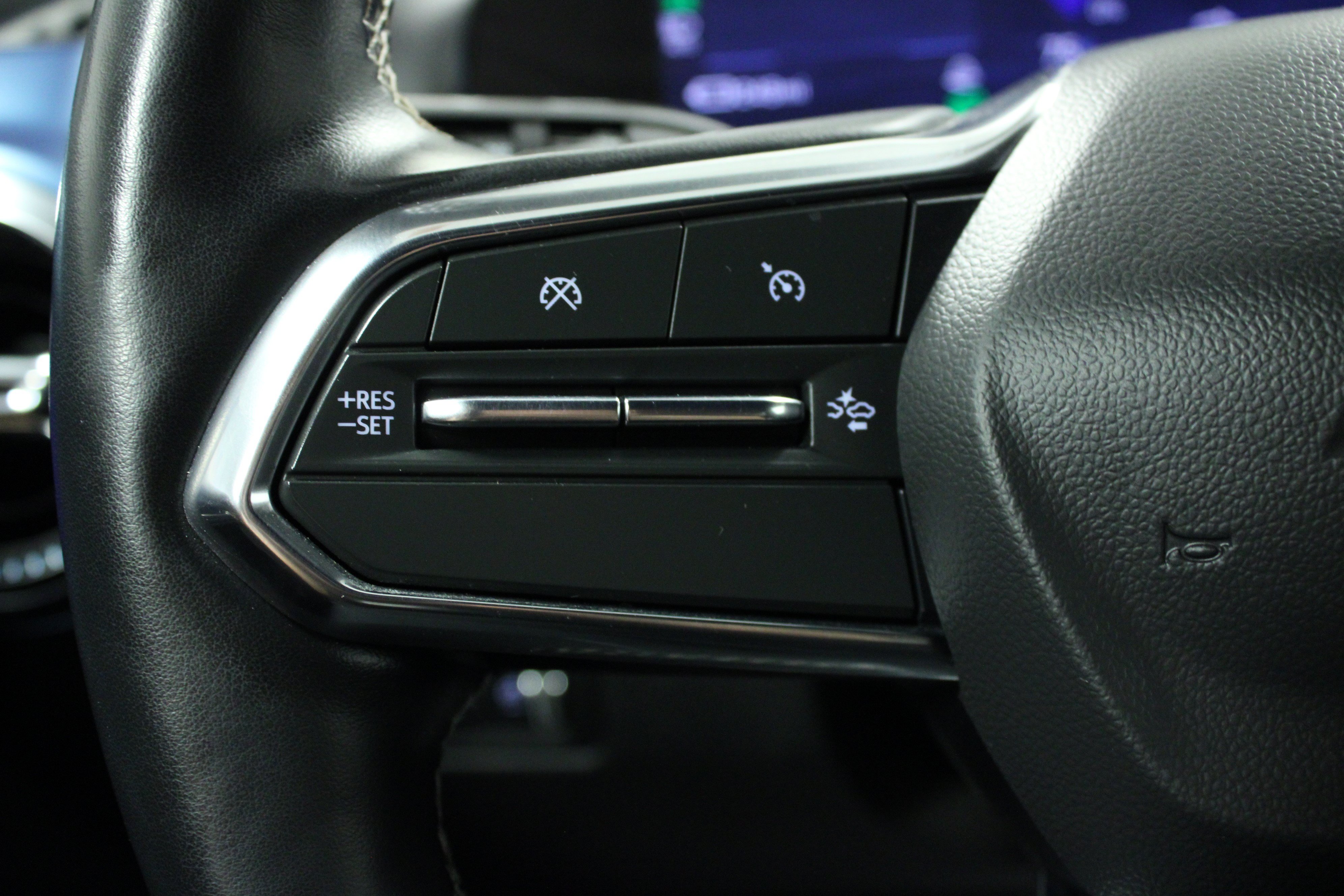 Used 2024 Chevrolet Equinox EV LT FWD image 20