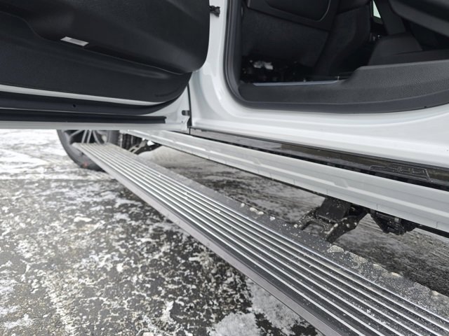 New 2026 Jeep Grand Wagoneer Summit image 28