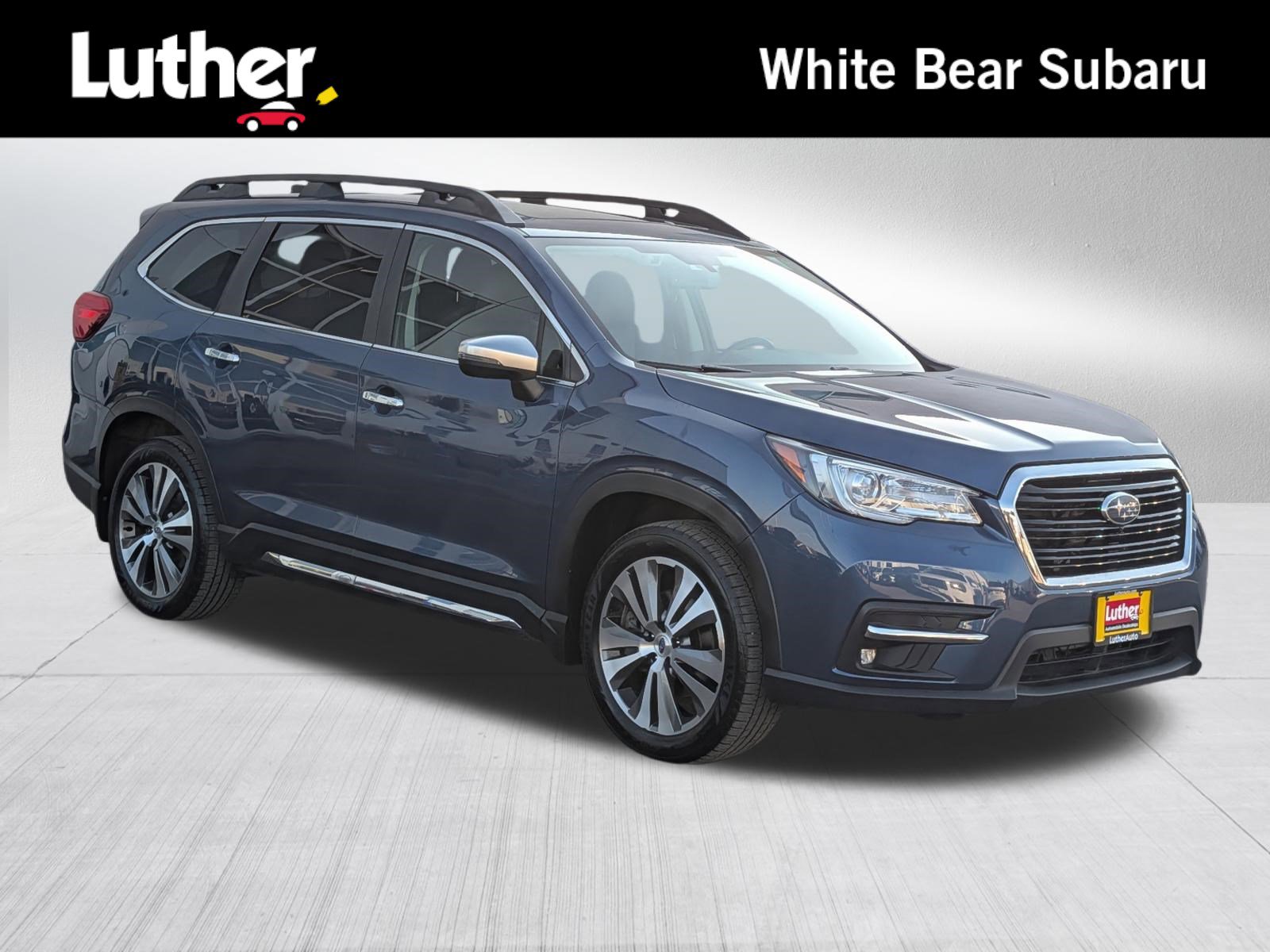 Used 2022 Subaru Ascent Touring image 1