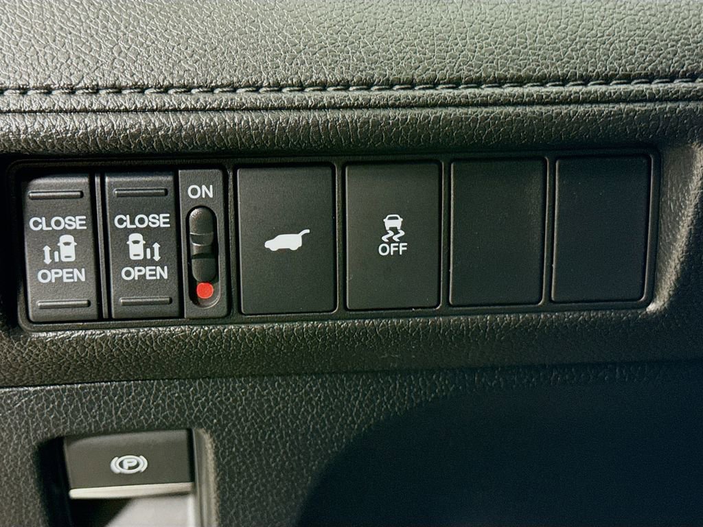 Used 2025 Honda Odyssey EX-L image 10