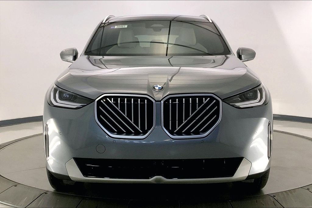 Certified 2025 BMW X3 xDrive30i w/ Convenience Package AWD/4WD image 2