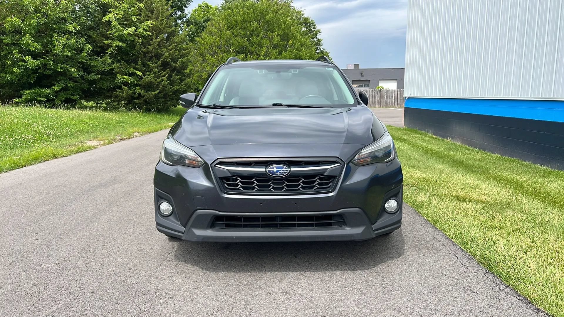 Used 2019 Subaru Crosstrek 2.0i Limited w/ Moonroof Package w/Navigation AWD/4WD image 2