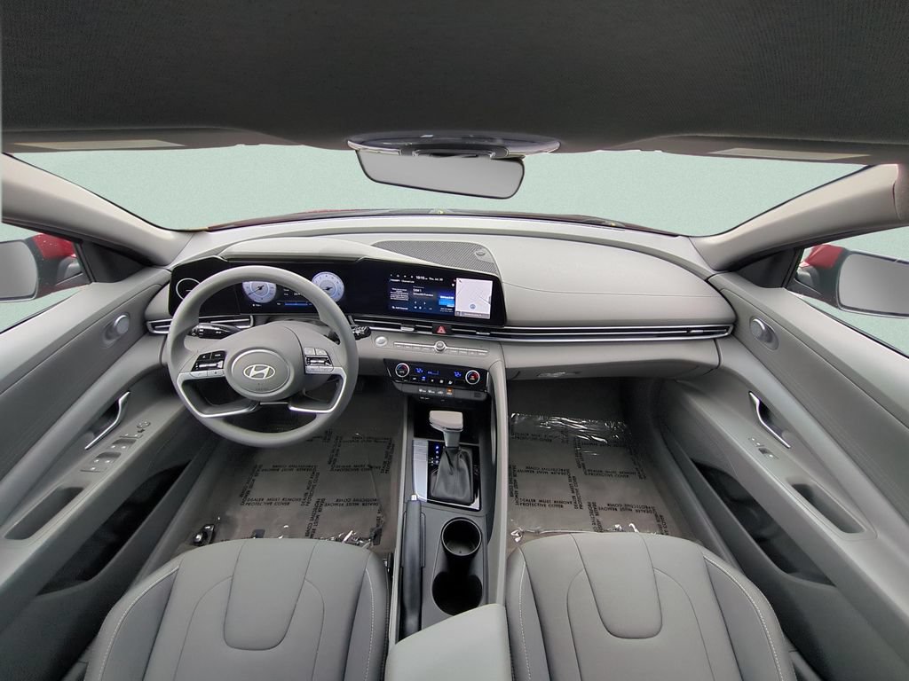 Certified 2024 Hyundai Elantra SEL FWD image 11
