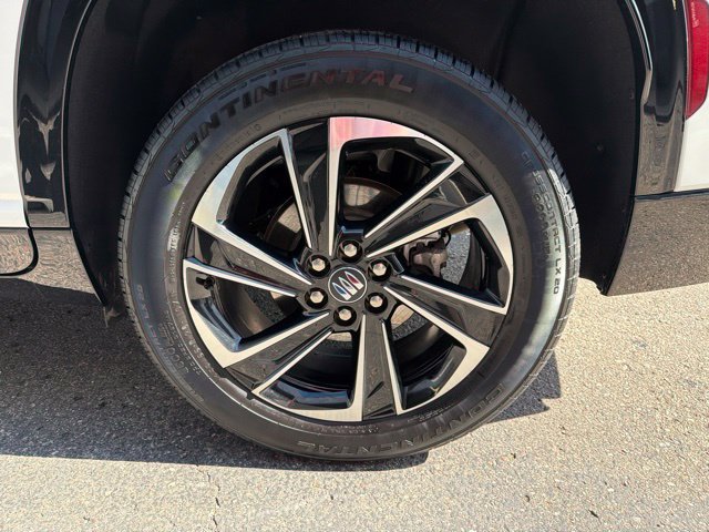Certified 2026 Buick Enclave Sport Touring AWD/4WD image 11